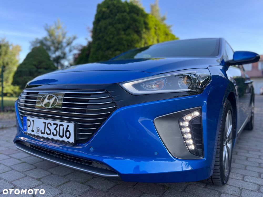 Hyundai IONIQ Hybrid Premium - 18