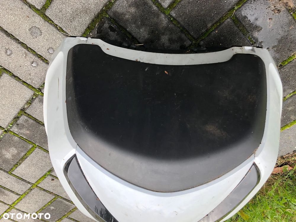 Honda SH 125 300 kufer  tył uszkodzony kuferek - 6