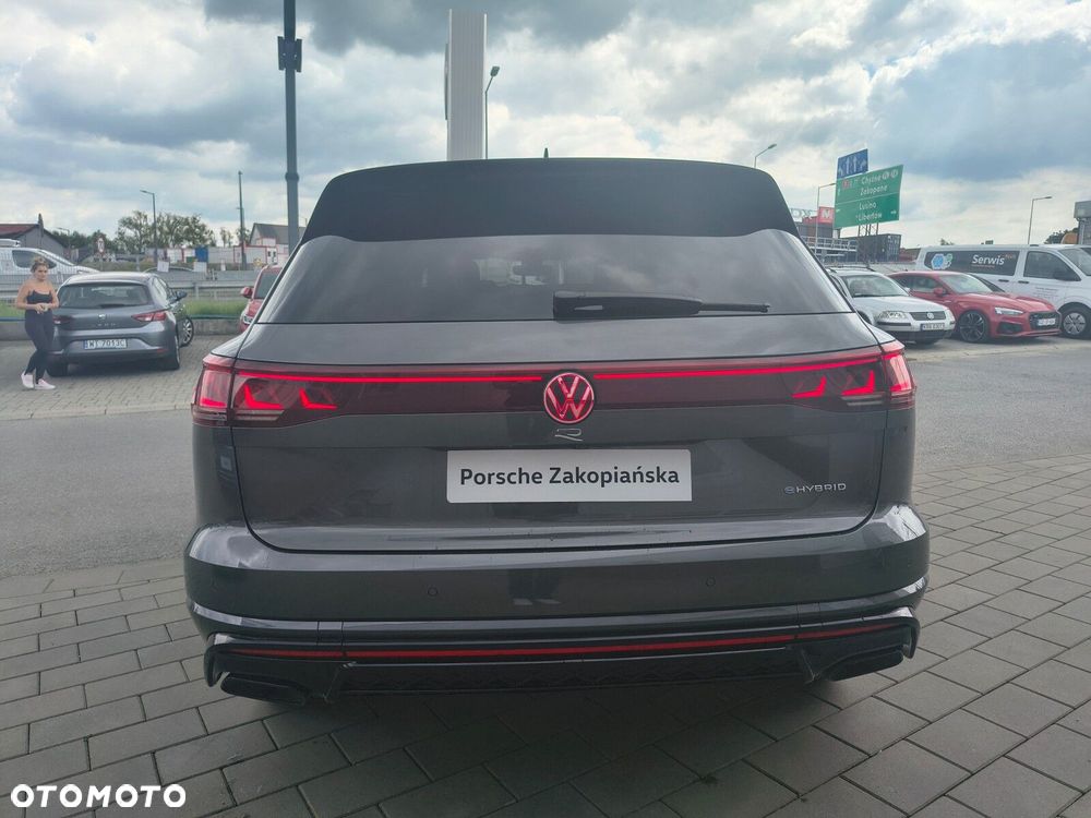Volkswagen Touareg - 7