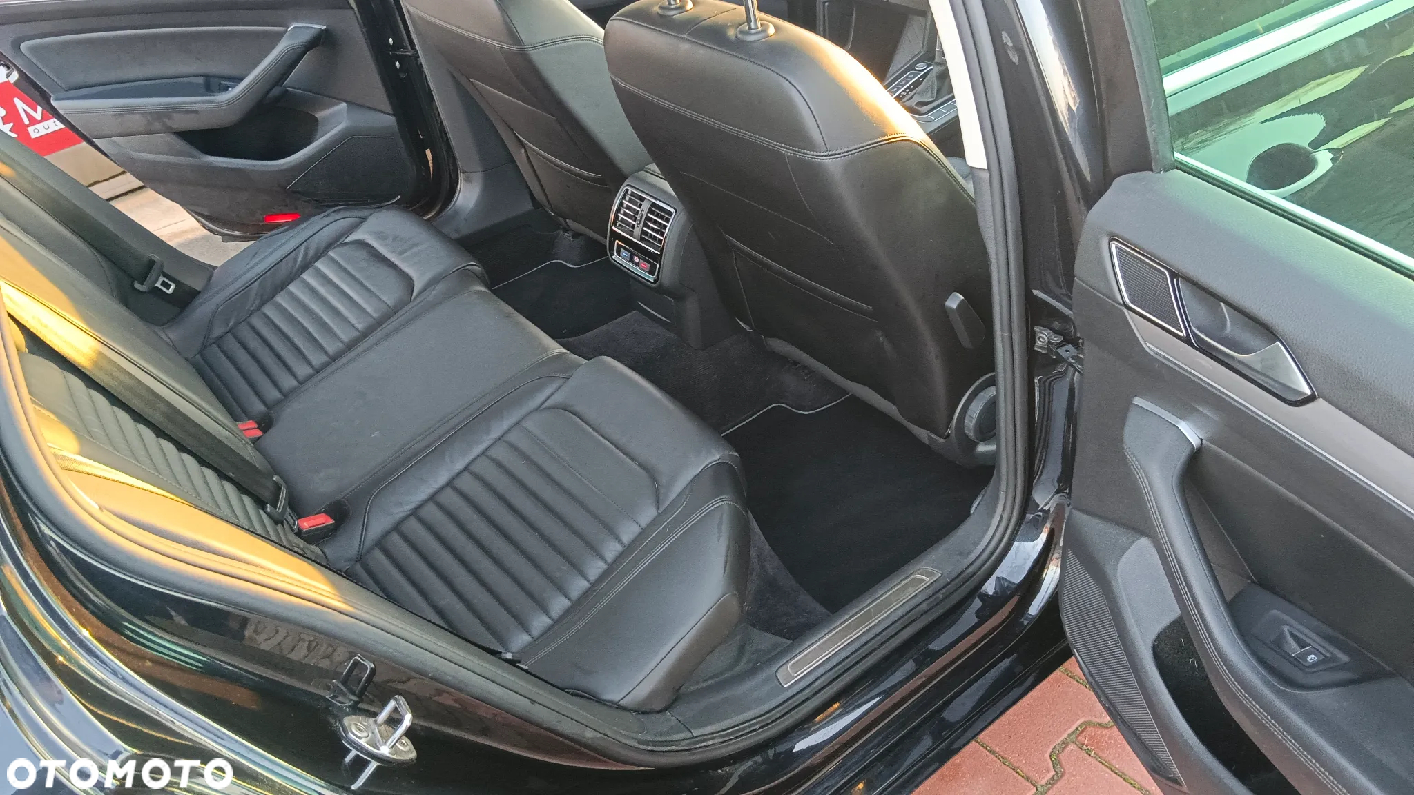 Volkswagen Passat 2.0 TDI BMT Highline DSG - 37