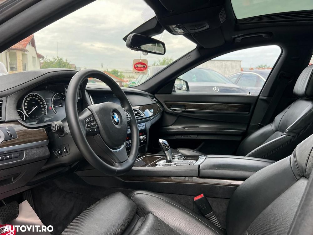 BMW Seria 7 740d xDrive - 6