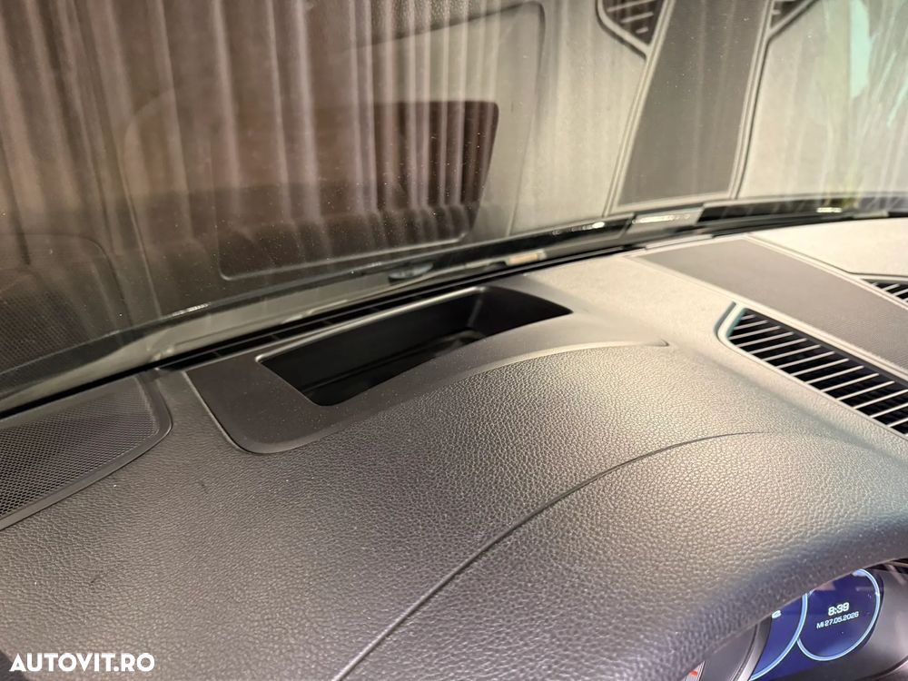 Porsche Cayenne - 13