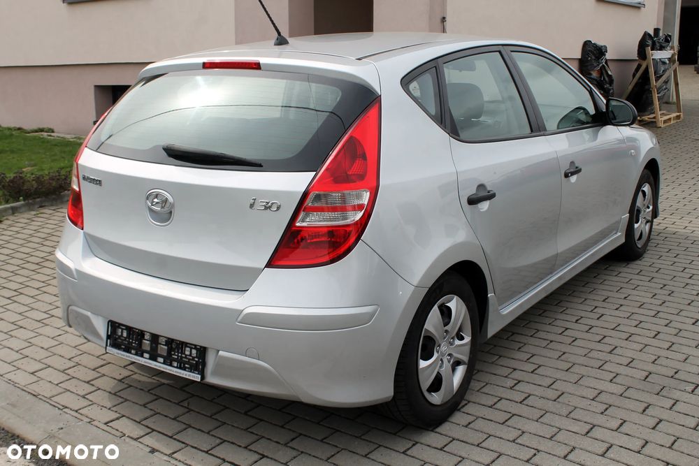 Hyundai i30 1.4 Blue Comfort - 4