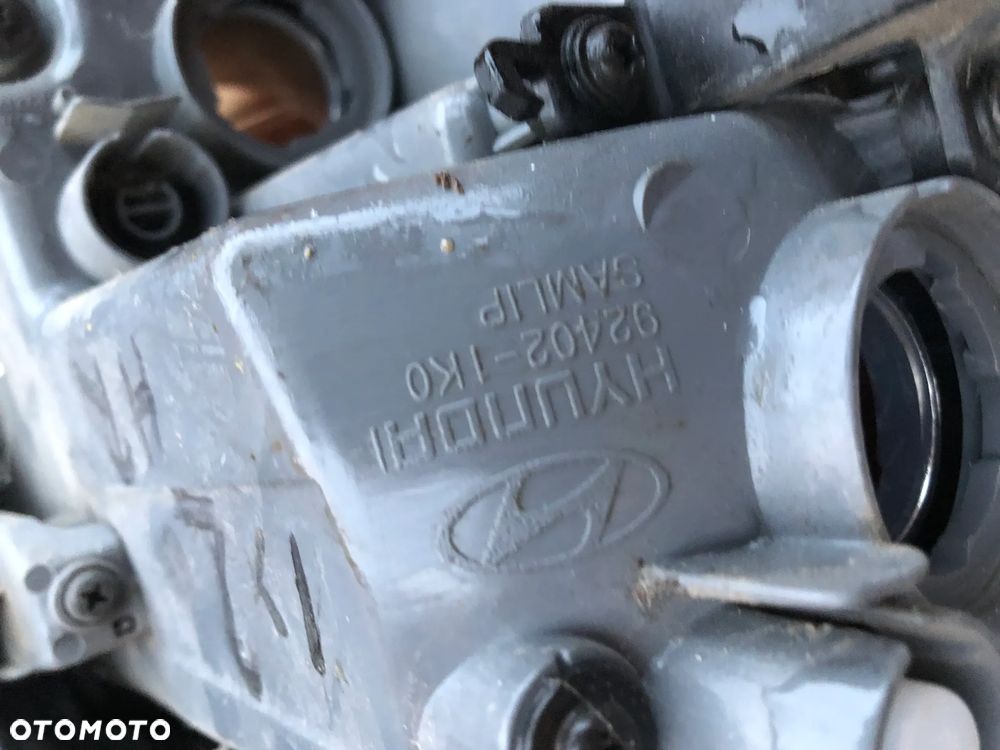 Hyundai IX20 lampa tylna prawa 924021K0 - 4