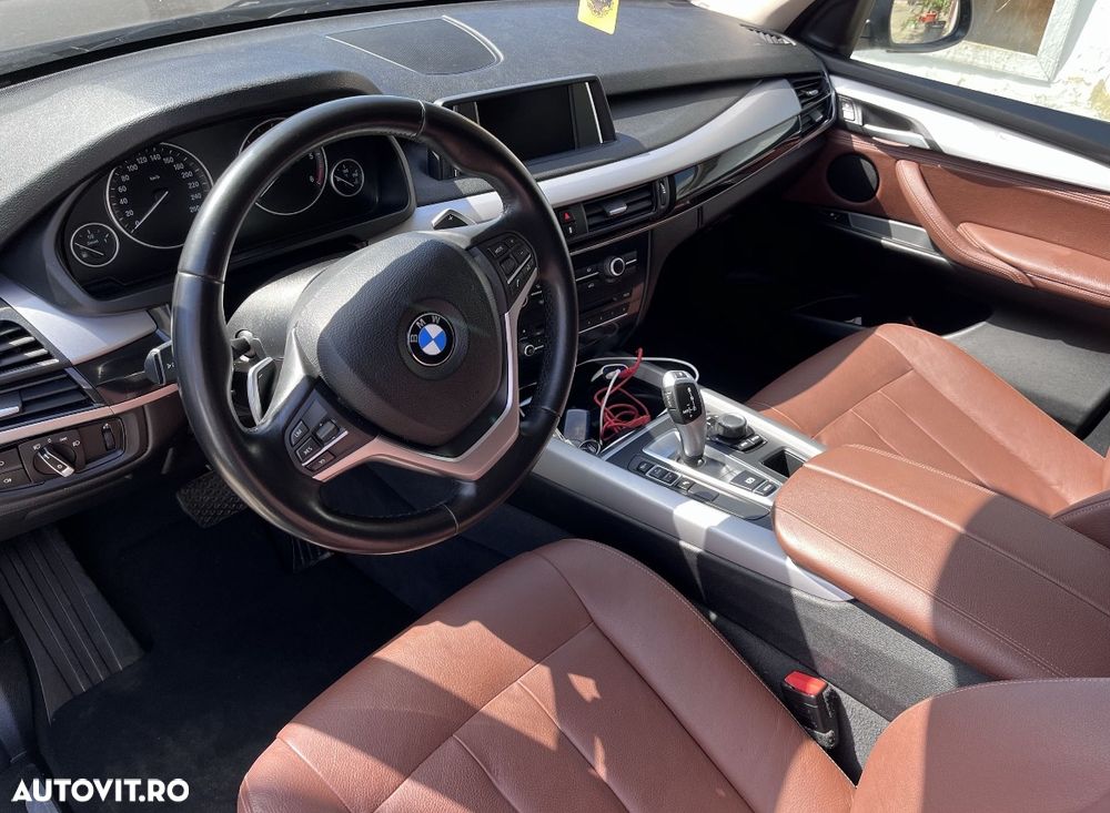 BMW X5 sDrive25d Sport-Aut. - 7