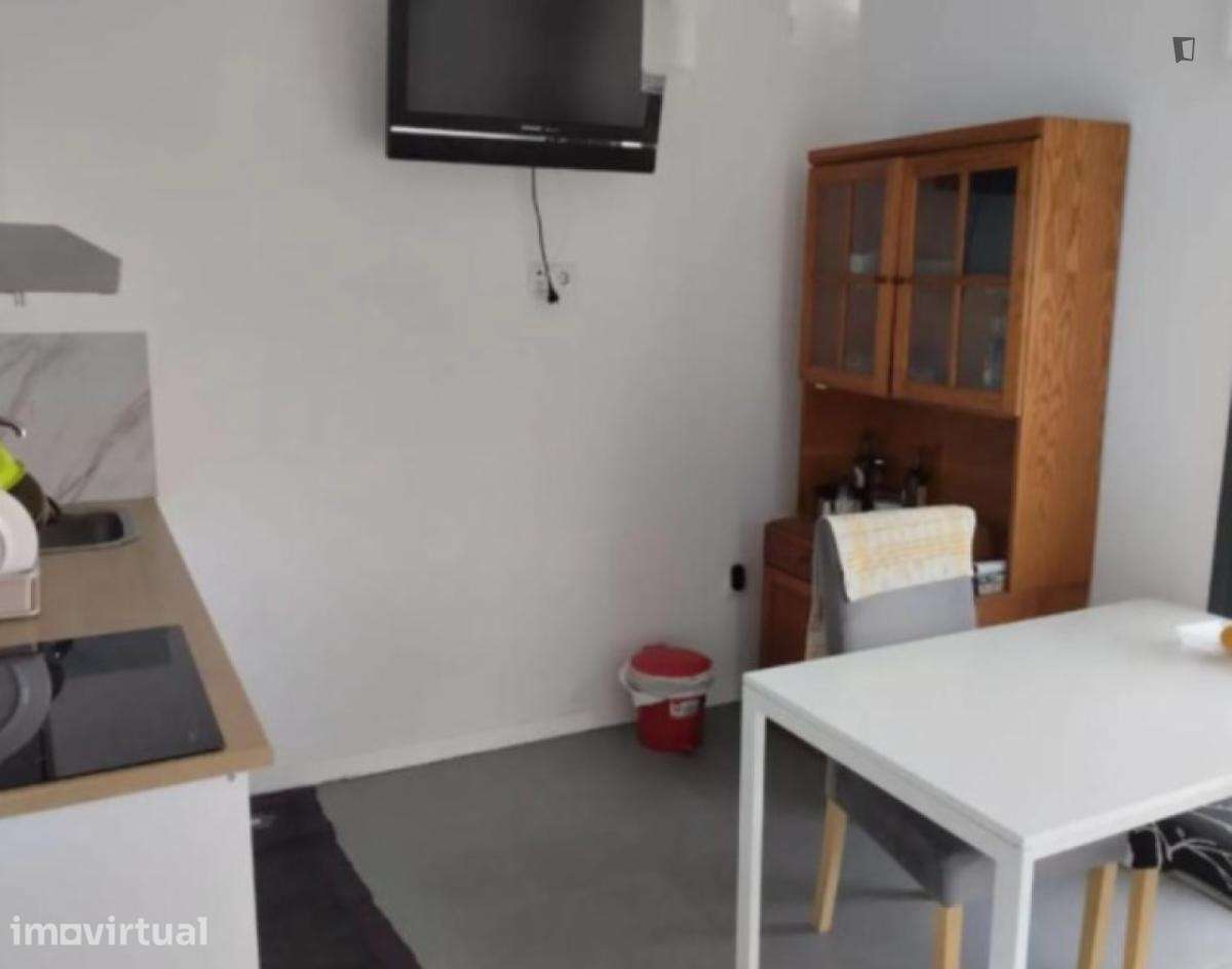 Quarto - localizado em São Vicente Braga - Grande imagem: 3/4
