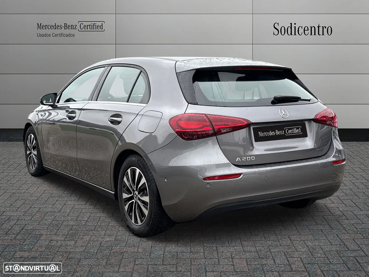 Mercedes-Benz A 200 Standard - 3