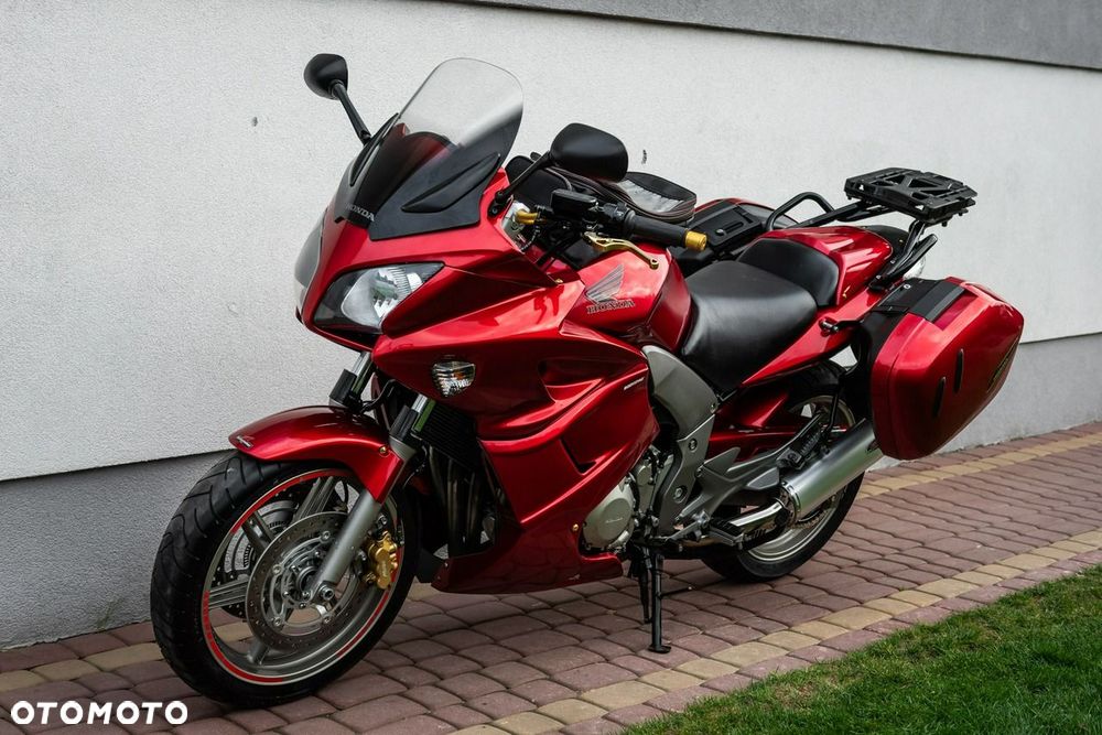 Honda CBF - 6
