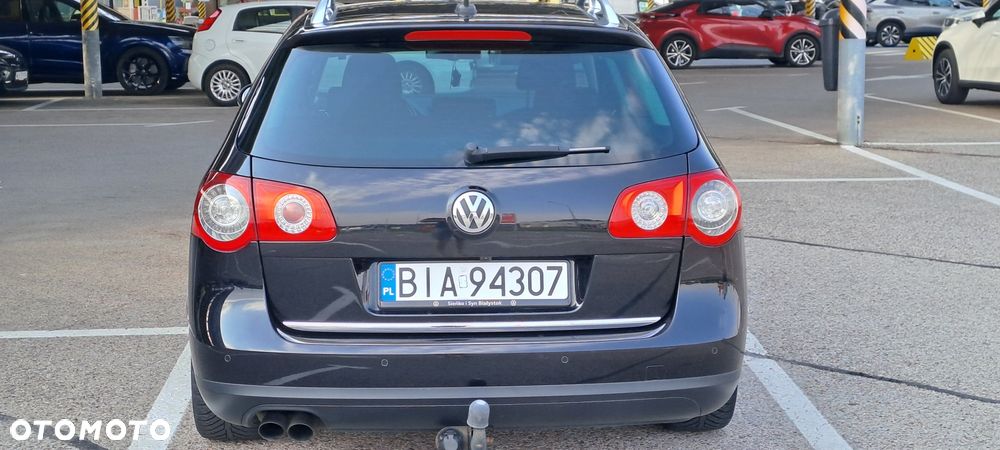 Volkswagen Passat - 8