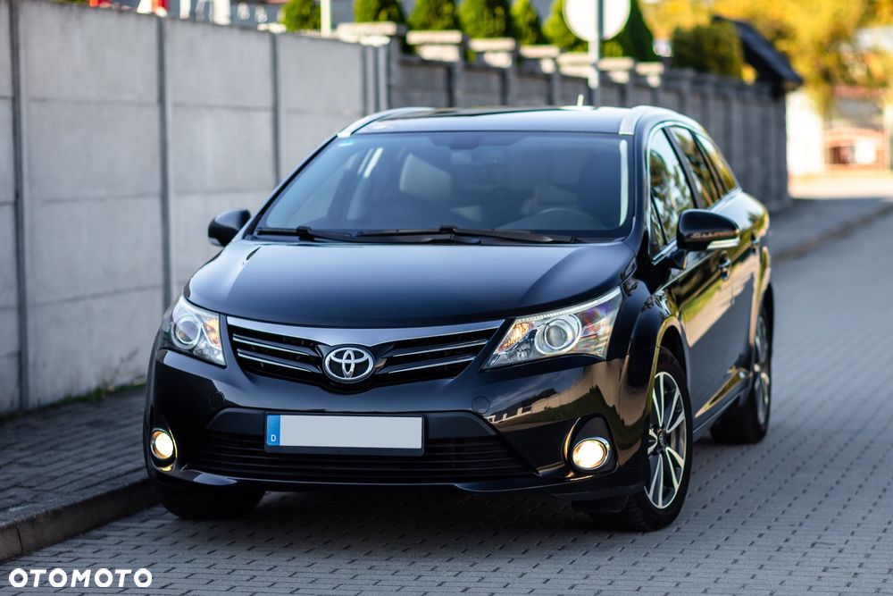 Toyota Avensis 2.2 D-4D Executive - 2