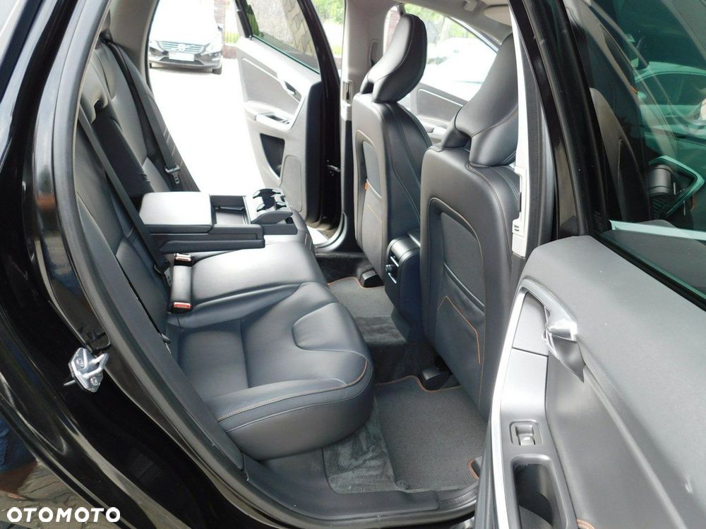 Volvo XC 60 - 11