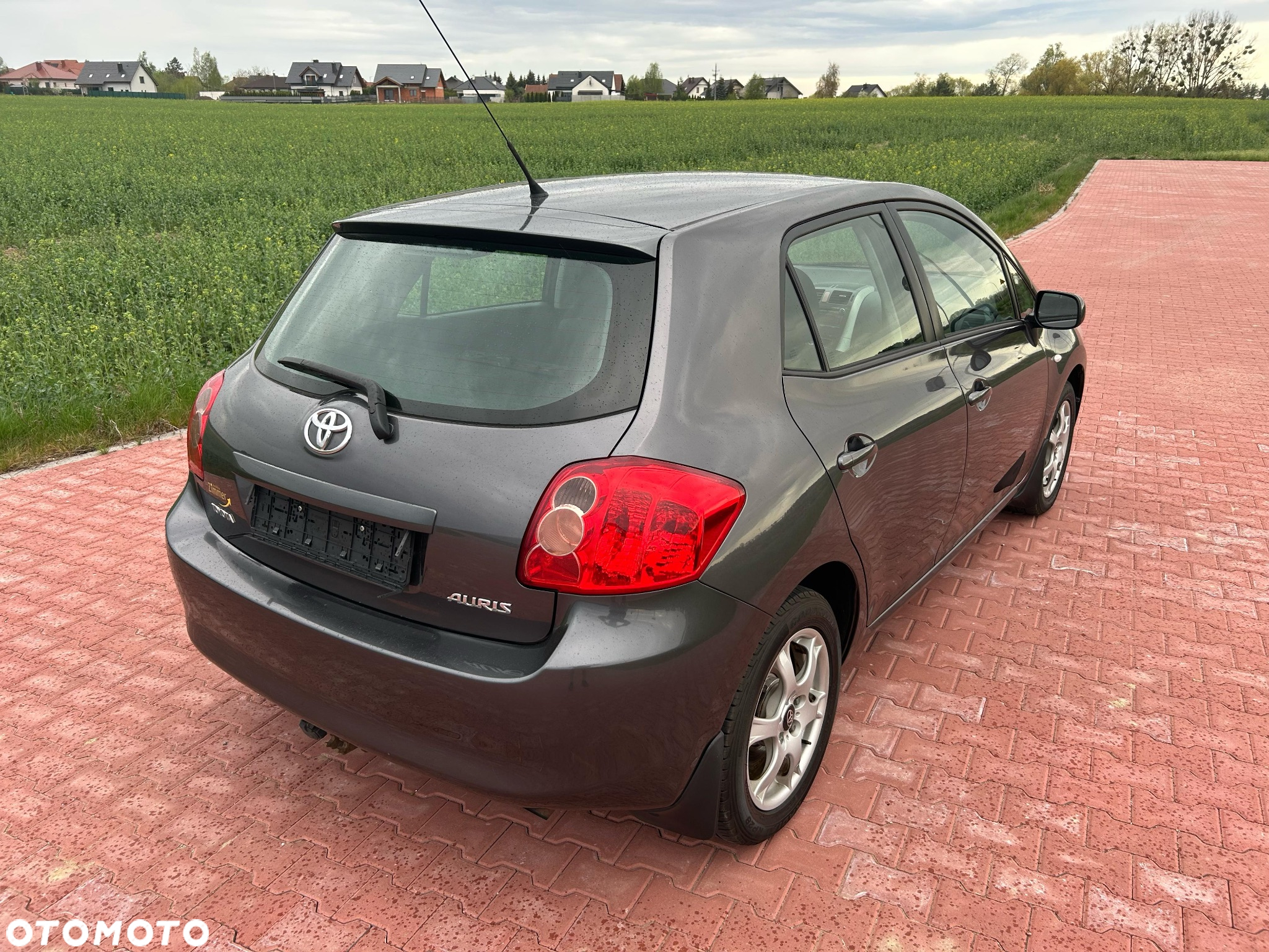 Toyota Auris - 10