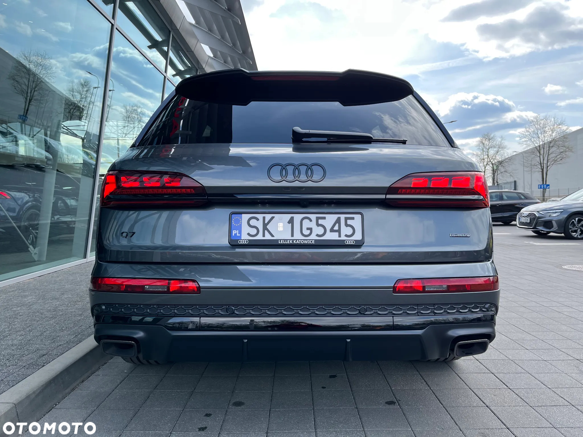 Audi Q7 - 7
