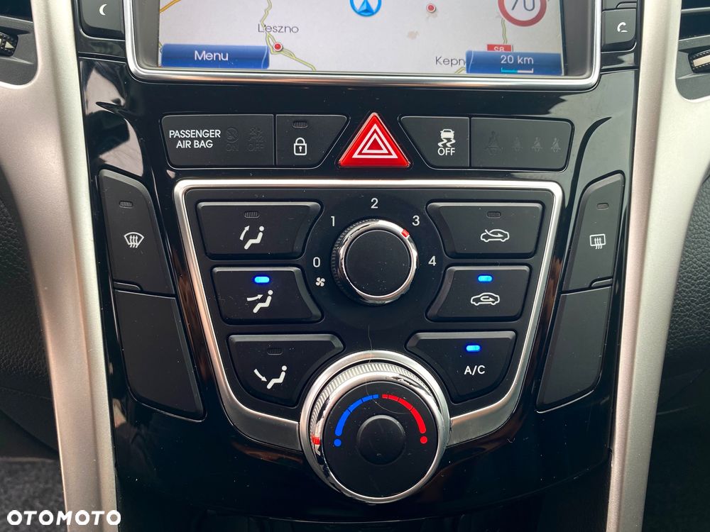 Hyundai i30 - 18