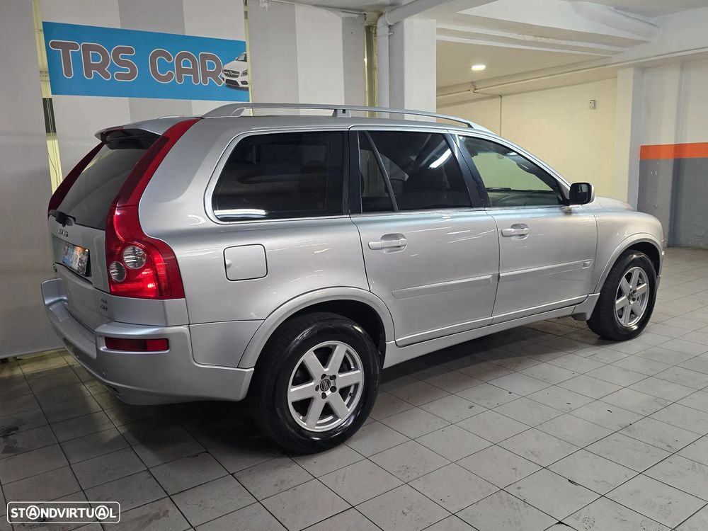 Volvo XC 90 2.4 D5 5L Nivel 2 - 6