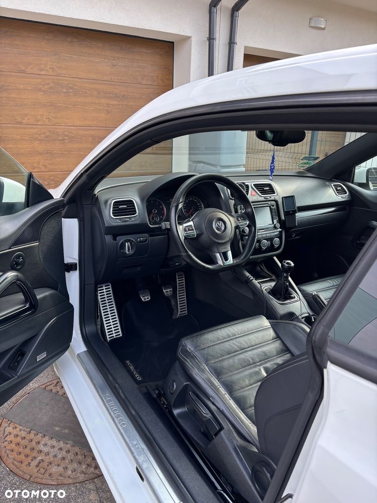 Volkswagen Scirocco - 10