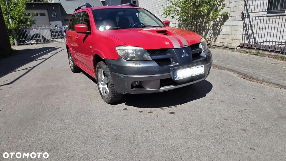 Mitsubishi Outlander 2.0 Turbo 4WD - 2