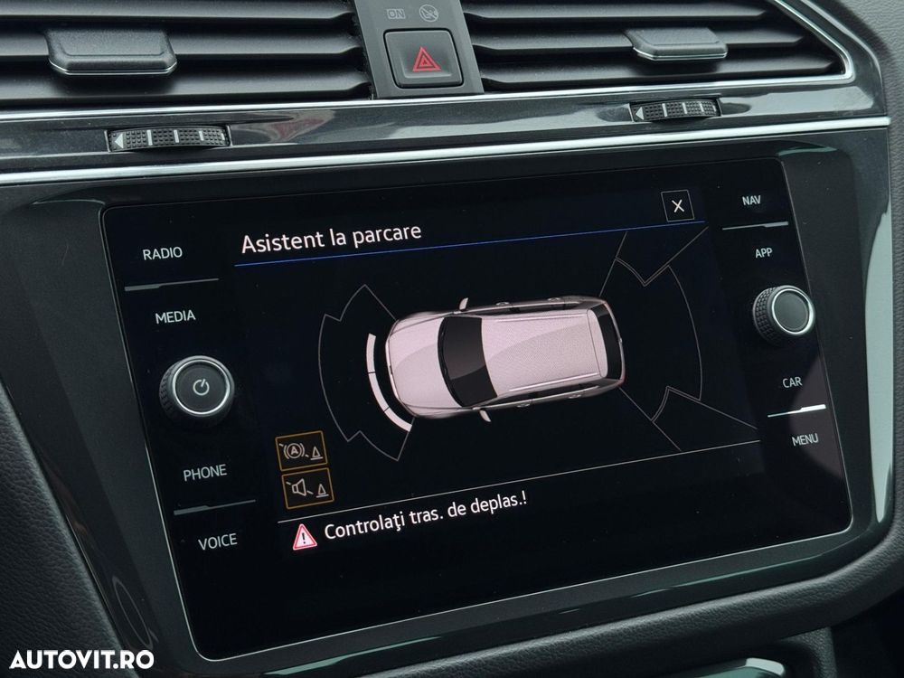 Volkswagen Tiguan - 15