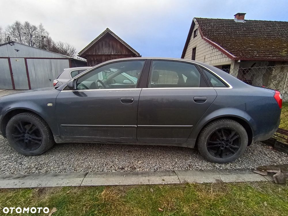 Audi A4 Limousine 2 - 7