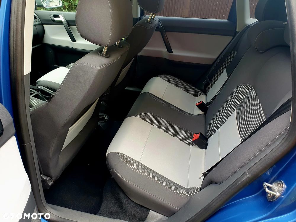 Volkswagen Polo Cross - 14