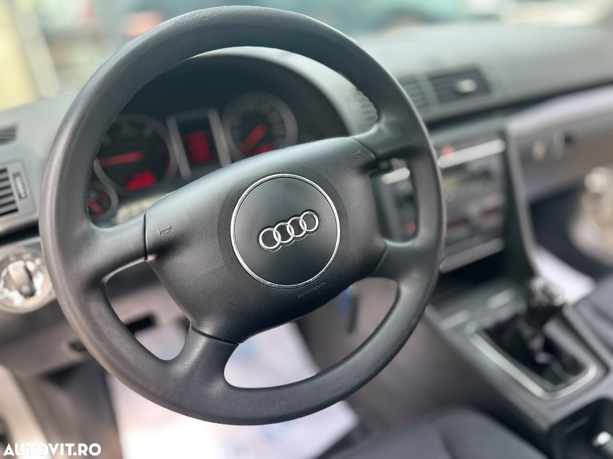 Audi A4 1.9 TDI Avant - 9
