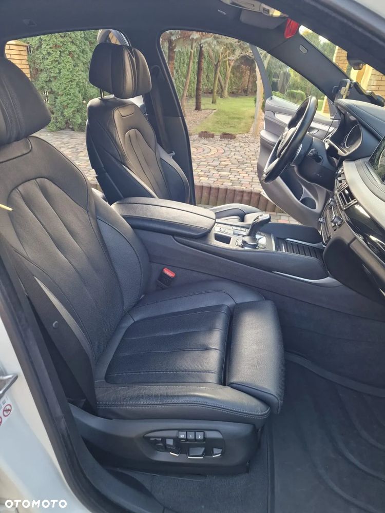 BMW X6 - 24