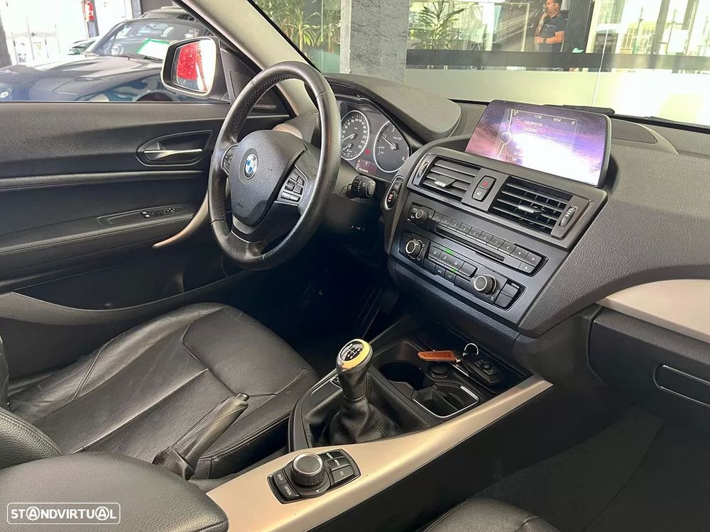 BMW 116 d EfficientDynamics - 16