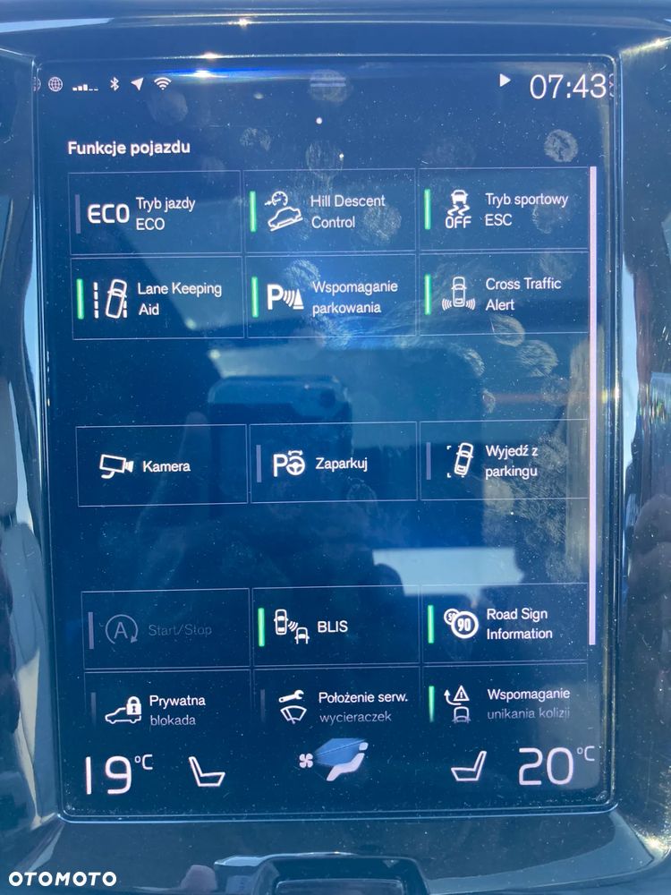 Volvo XC 60 T6 AWD Geartronic Momentum - 13