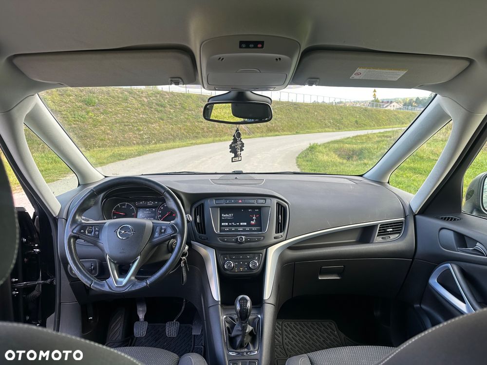 Opel Zafira 1.6 CDTI Elite S&S - 9