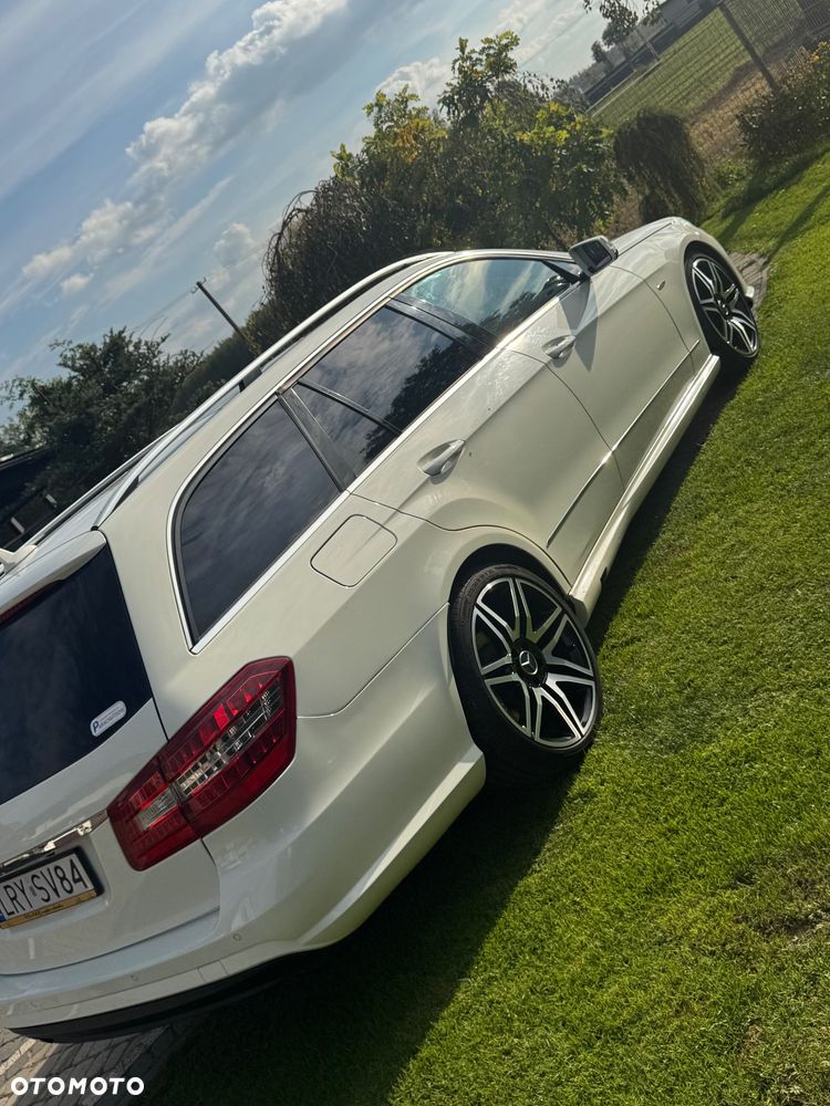 Mercedes-Benz Klasa E - 9