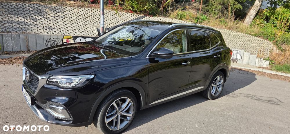 MG HS PHEV 1.5T-GDI Luxury - 1