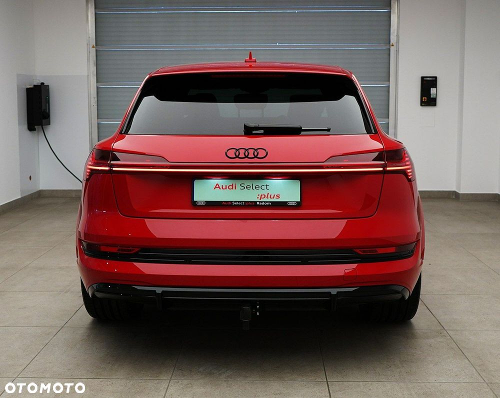 Audi e-tron - 5