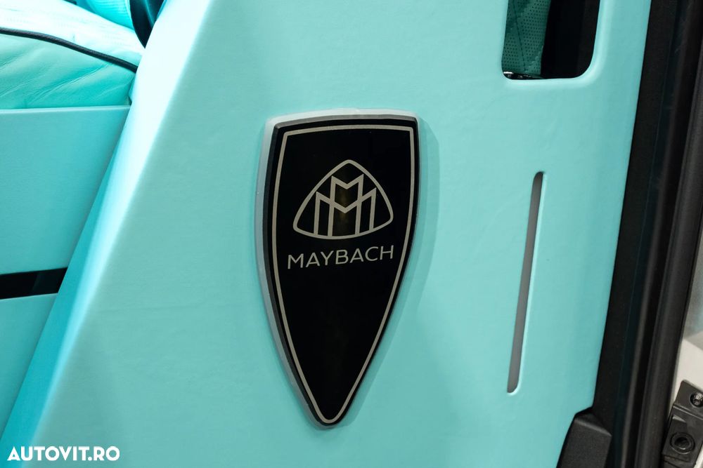 Mercedes-Benz V - 32