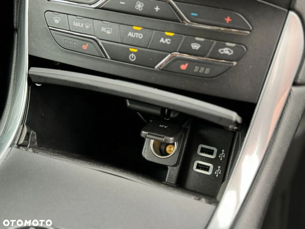 Ford S-Max 2.0 TDCi Titanium PowerShift - 26