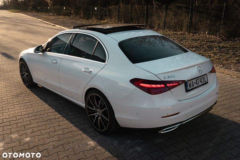 Mercedes-Benz Klasa C 300 9G-TRONIC Avantgarde Advanced - 6