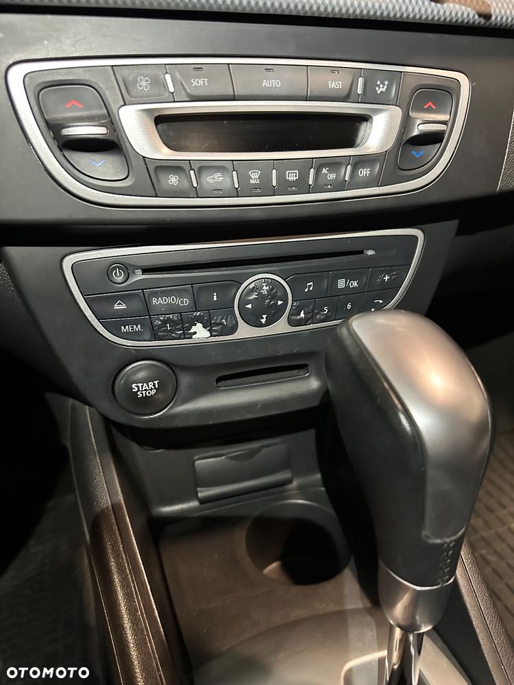 Renault Fluence - 17