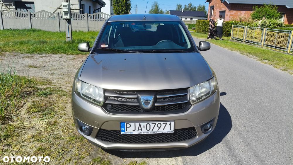 Dacia Sandero - 8