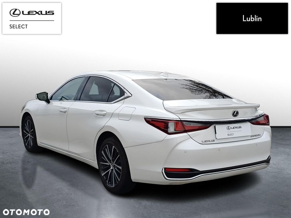 Lexus ES 300h Business Edition - 3