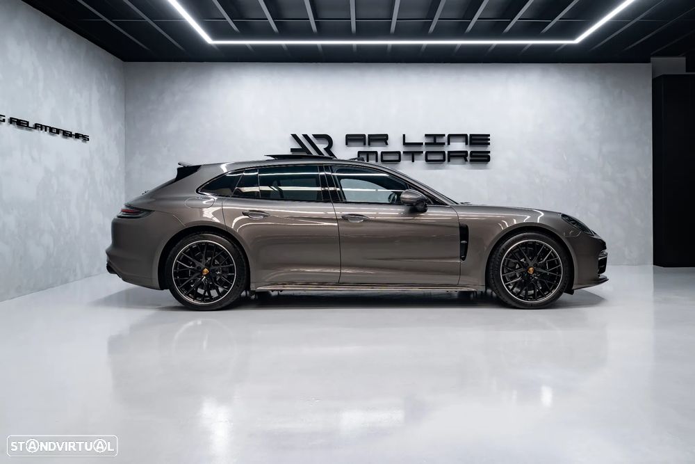 Porsche Panamera Sport Turismo 4 E-Hybrid - 8