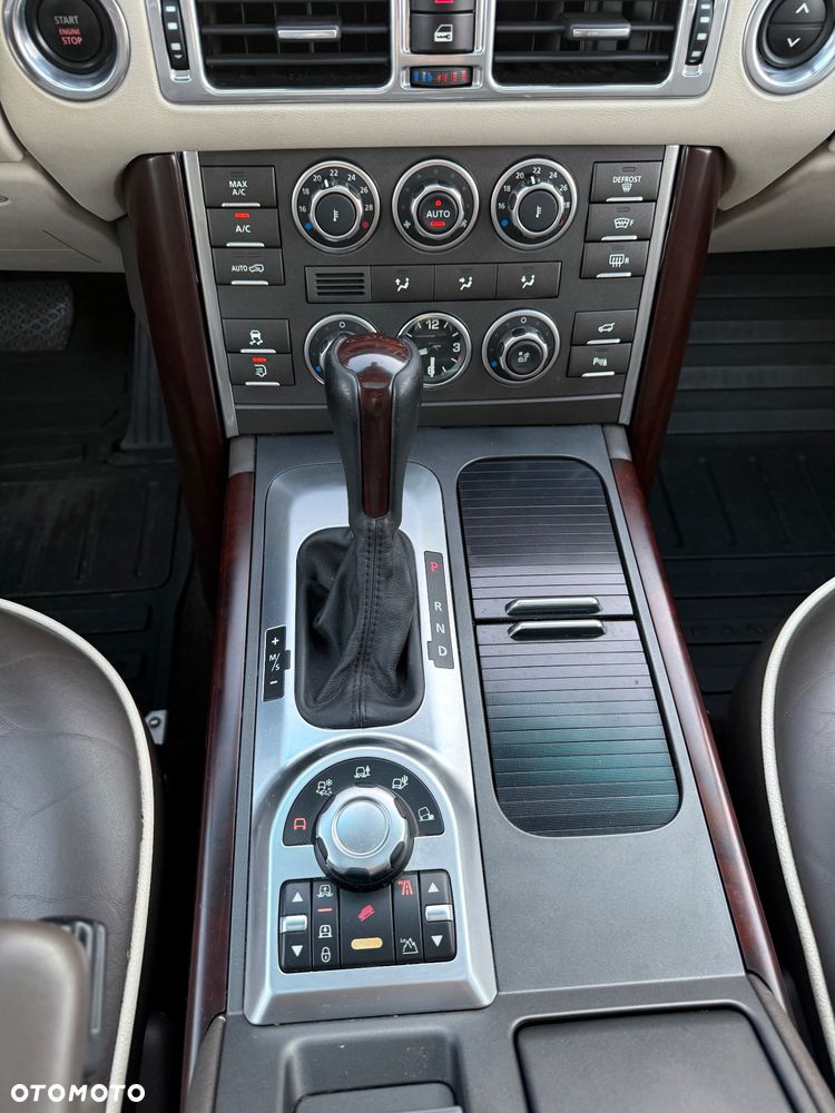 Land Rover Range Rover 3.6TD V8 Vogue - 17