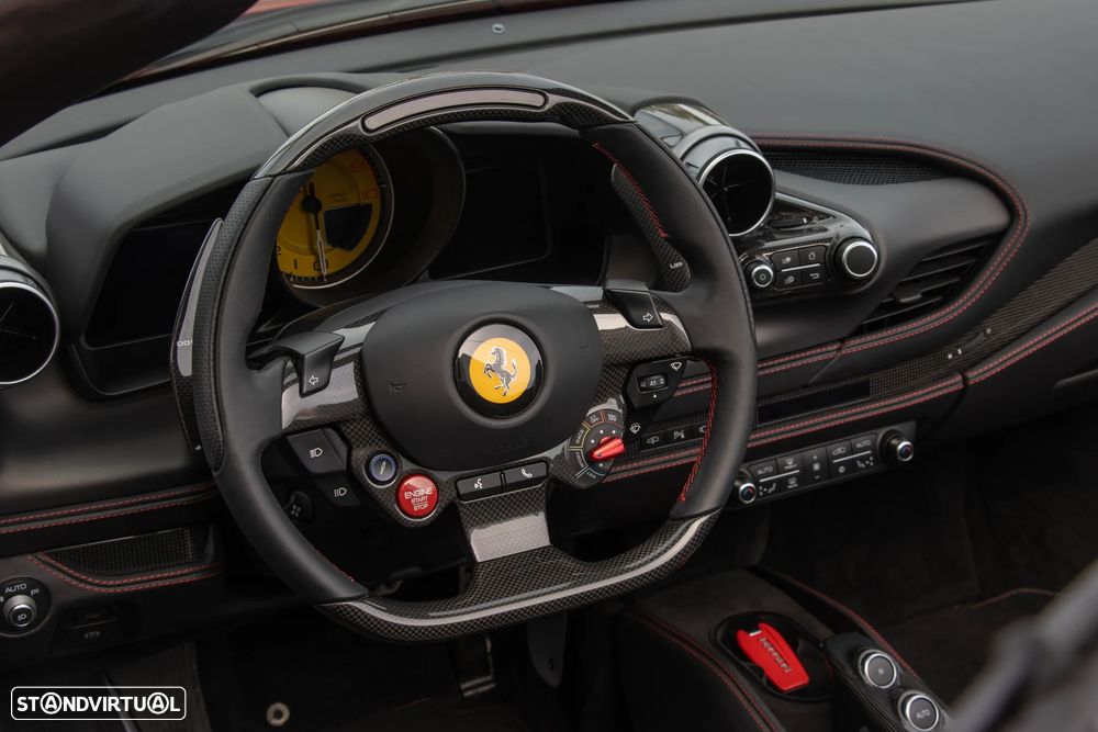 Ferrari F8 Tributo Standard - 35