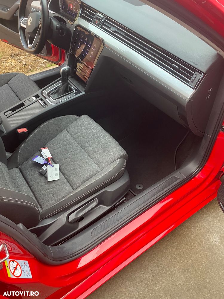 Volkswagen Passat Variant 2.0 TDI DSG Business - 15