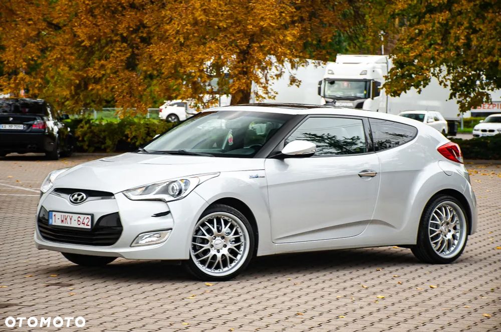 Hyundai Veloster 1.6 blue Premium - 6