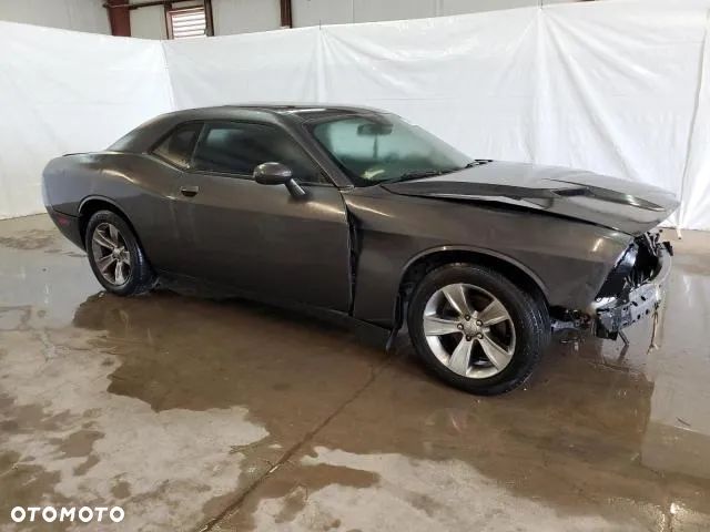 Dodge Challenger Automatik SXT Plus - 1
