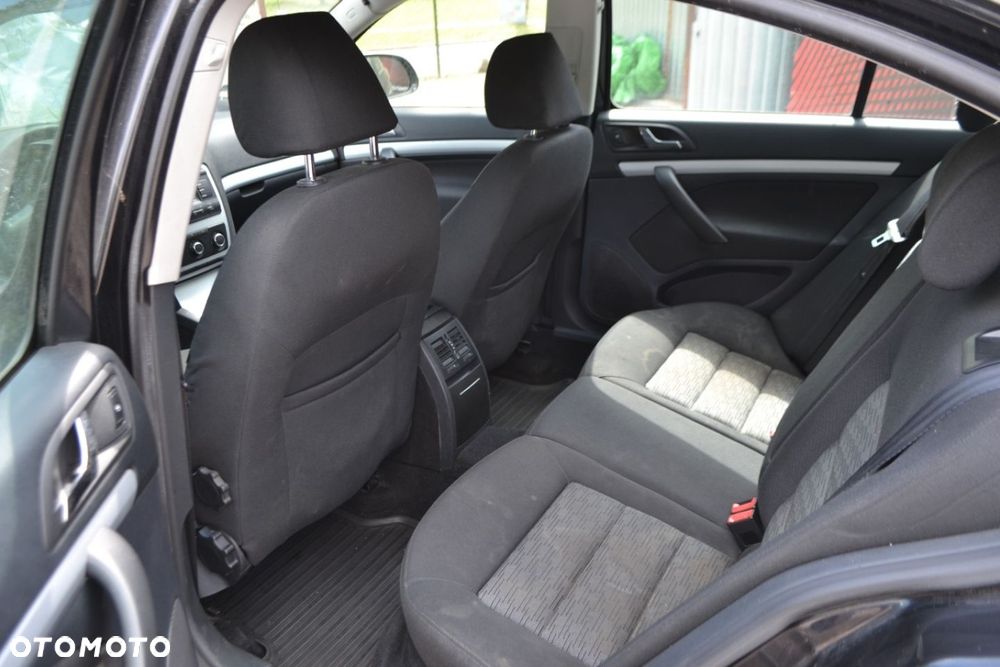 Skoda Octavia - 7