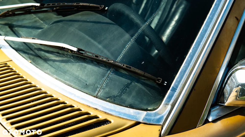Mercedes-Benz SLC - 12