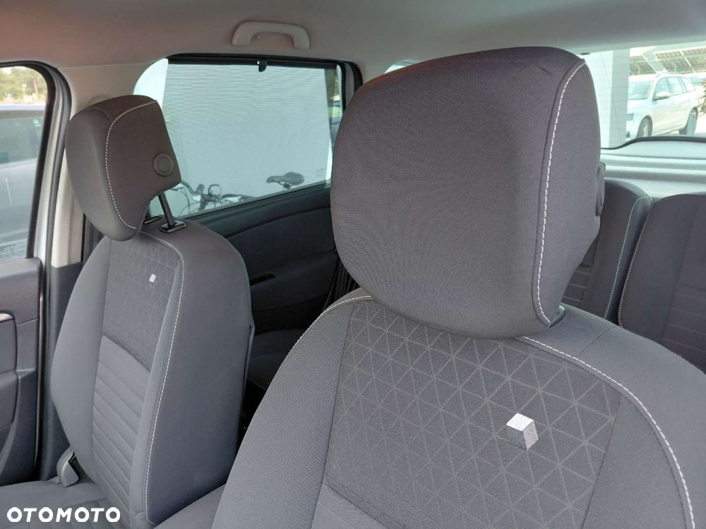 Renault Scenic - 16