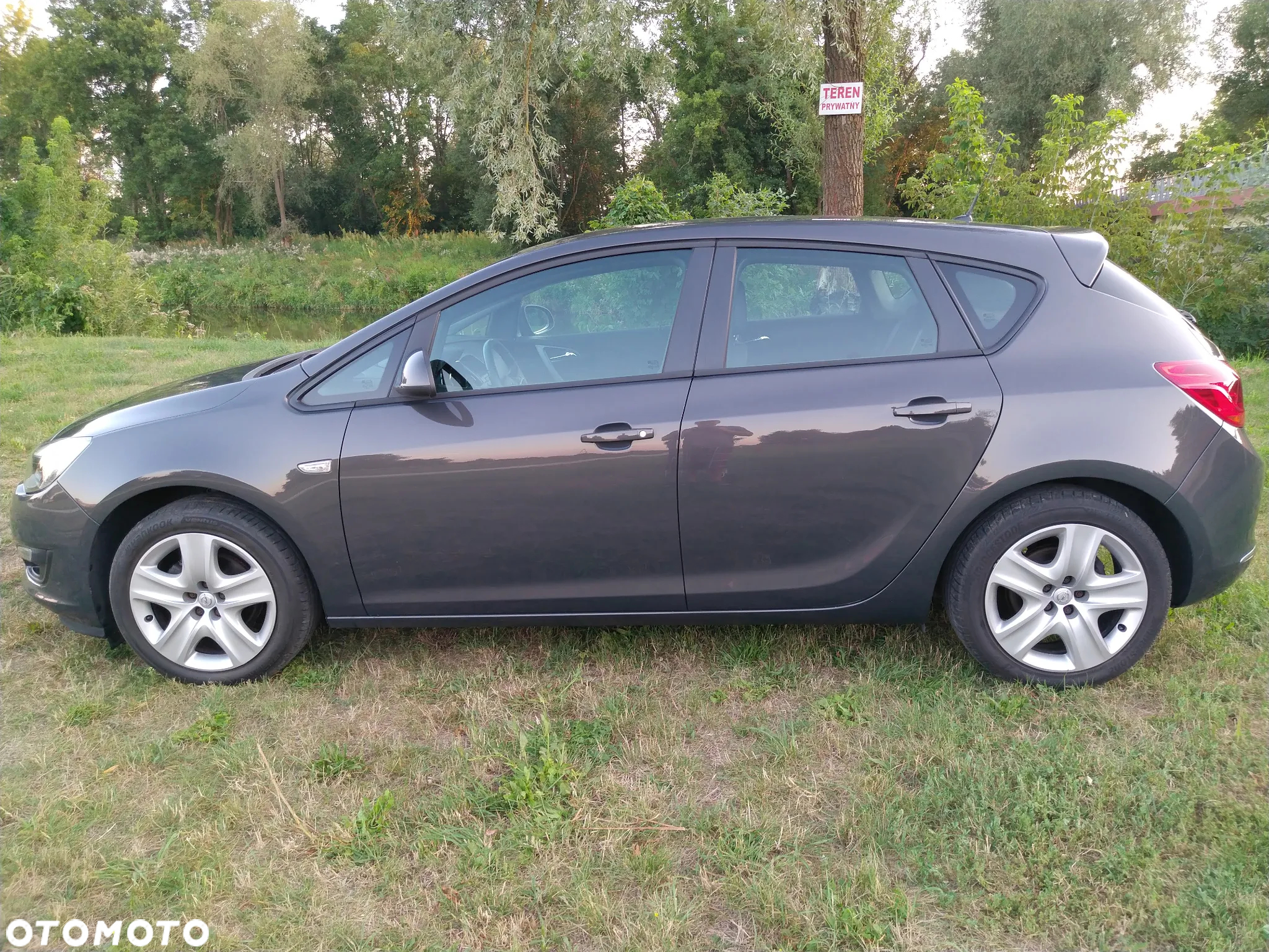 Opel Astra 1.4 Turbo Edition - 10