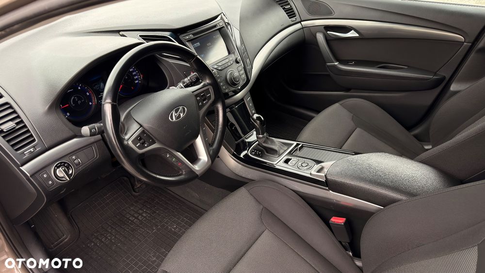 Hyundai i40 i40cw 1.7 CRDi Automatik 5 Star Edition - 17