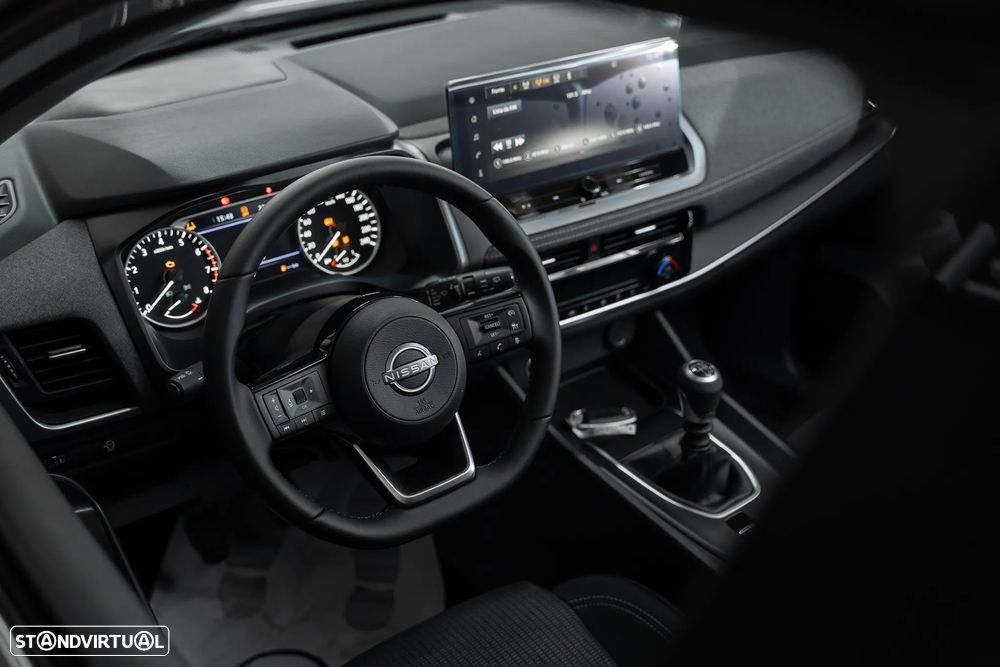 Nissan Qashqai 1.3 DIG-T Engage - 8